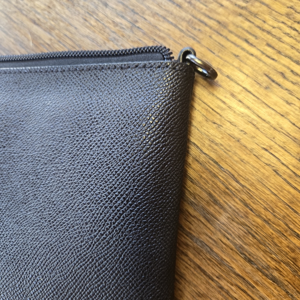 Black Coach StoryPatch Large Corner Leather Zip Pouch. Measures 9.5x6. - Picture 4 of 7